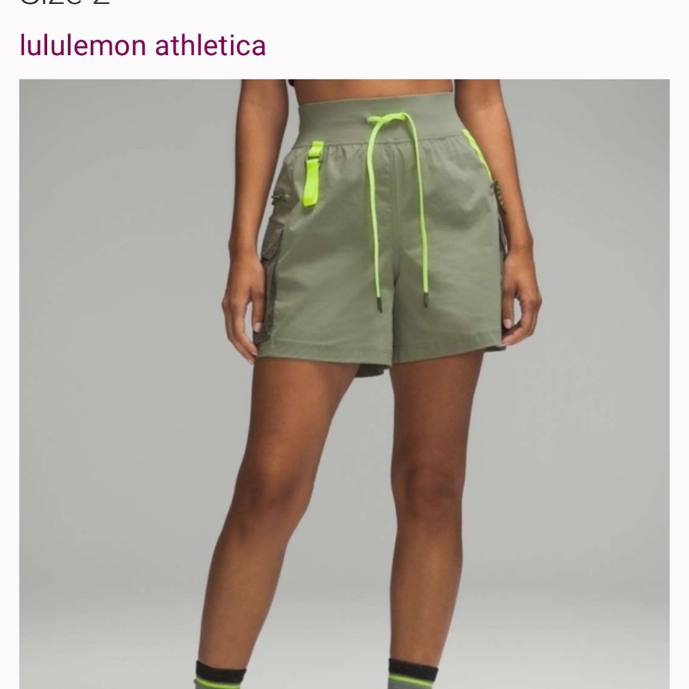 lululemon athletica Multi-Pocket Cargo HR Hiking Short - Laurel Green